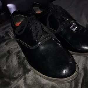 Black shoes